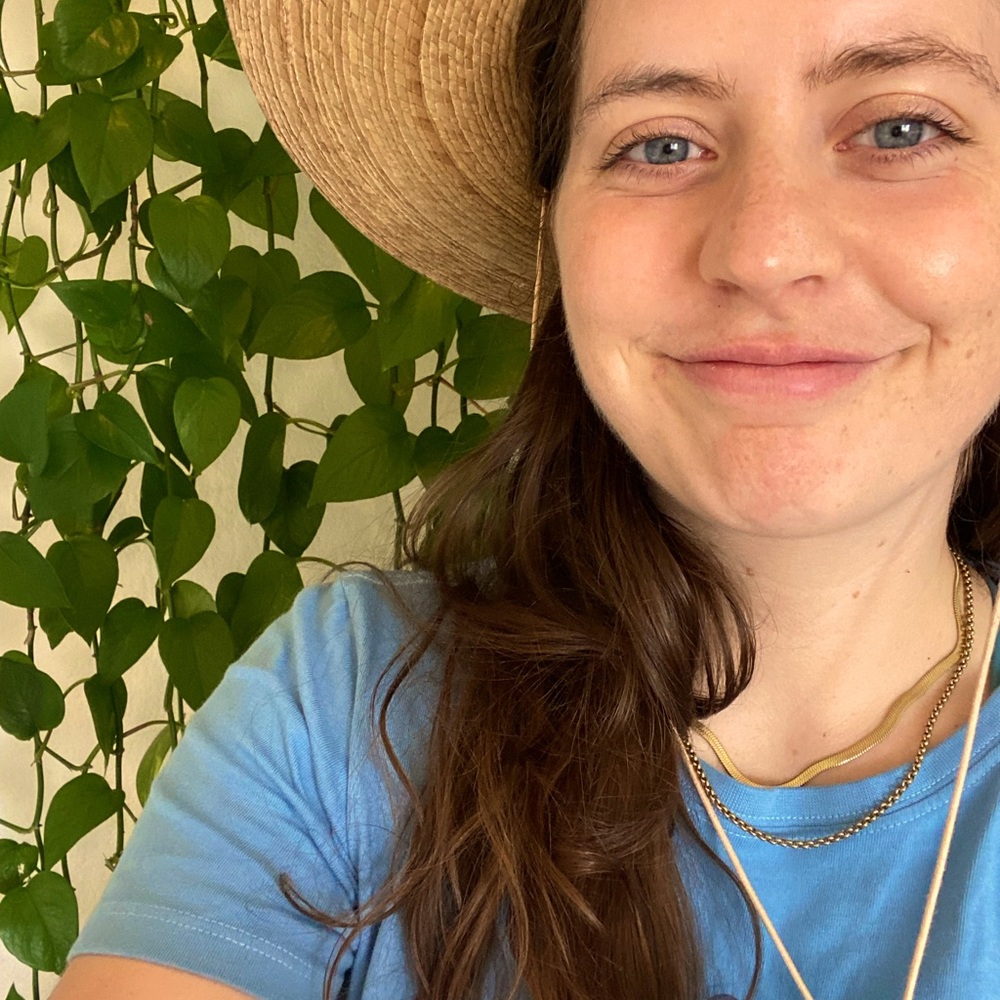 Meet your Posher, Hailey